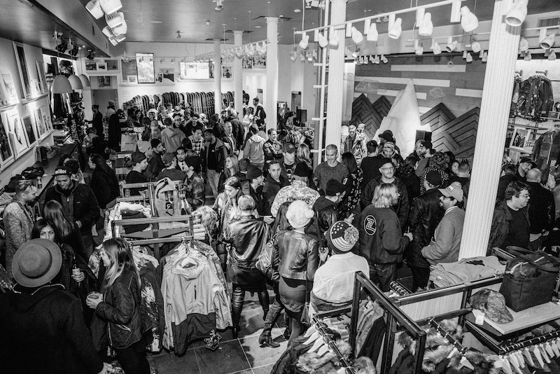 partycrowd_nycstorenov2016_blotto_8553