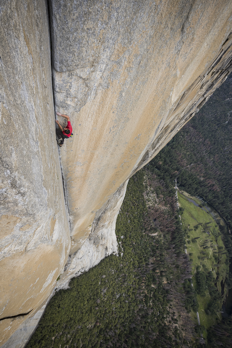 FREE SOLO